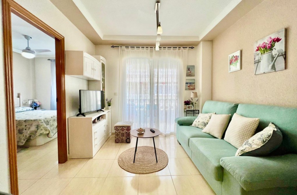 Reventa - Apartamento - Torrevieja - Habaneras