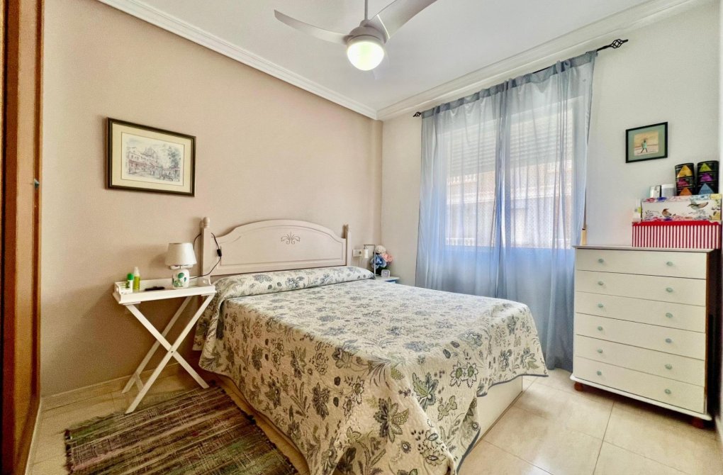 Reventa - Apartamento - Torrevieja - Habaneras