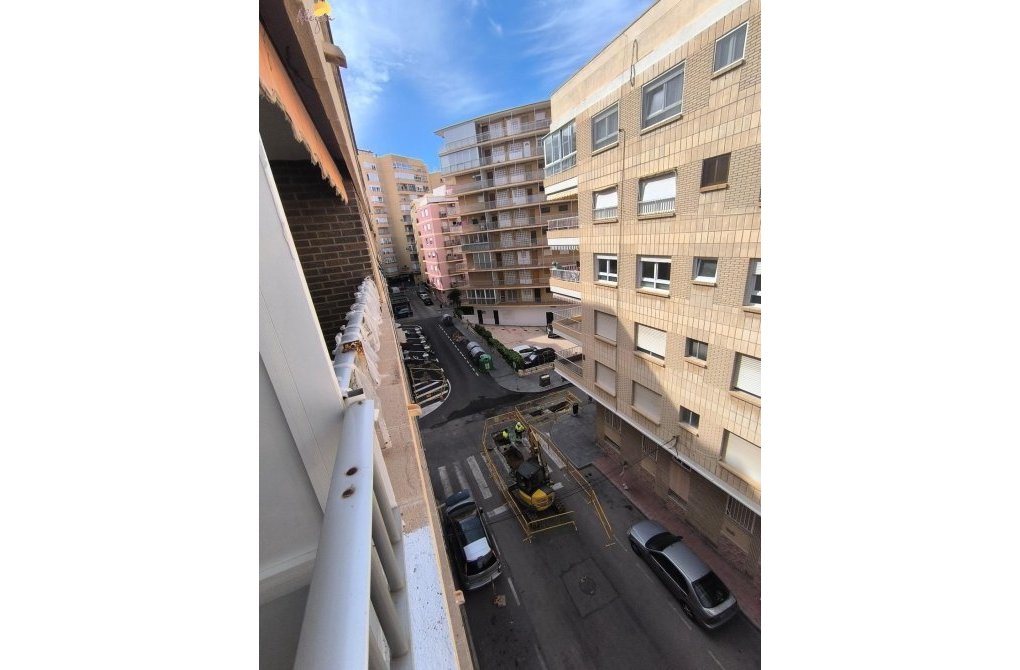 Вторичное жилье - Квартира - Torrevieja - Playa del cura