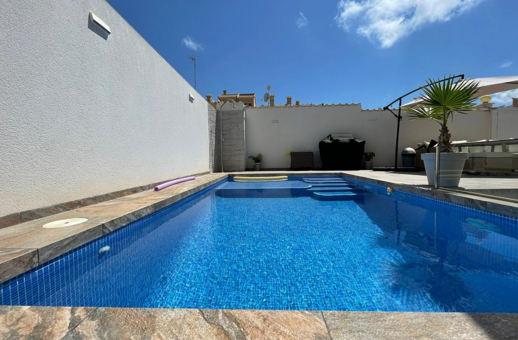 Resale - house - Orihuela Costa - Los Altos