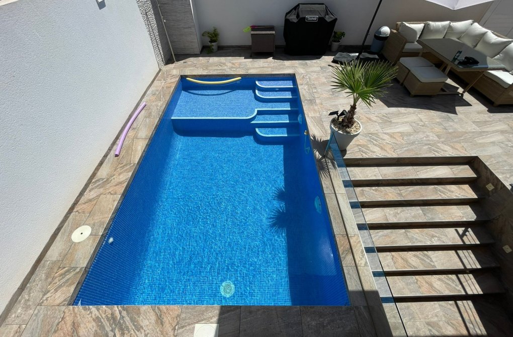 Resale - house - Orihuela Costa - Los Altos