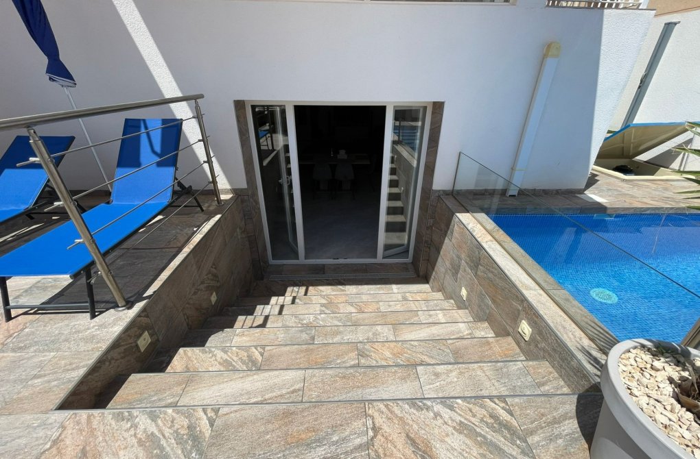 Resale - house - Orihuela Costa - Los Altos