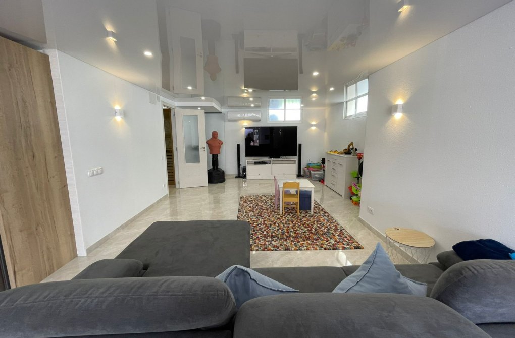 Resale - house - Orihuela Costa - Los Altos