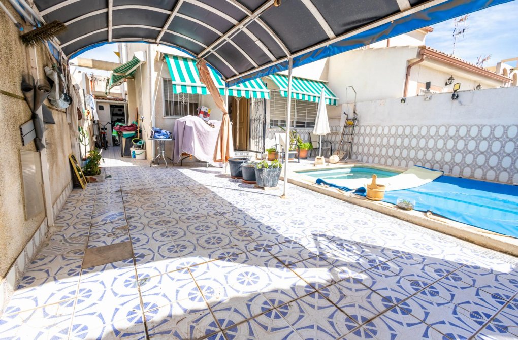 Rynek wtórny - Szalet - Torrevieja - torreta III