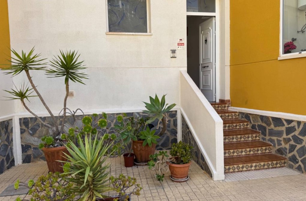 Resale - Apartment - Ciudad Quesada