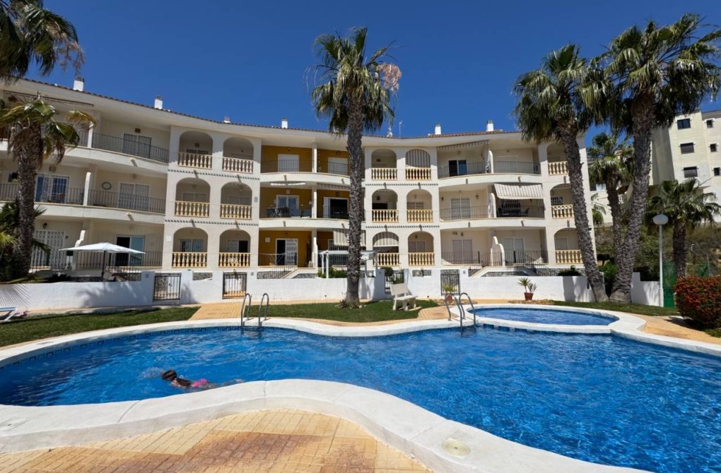 Resale - Apartment - Ciudad Quesada