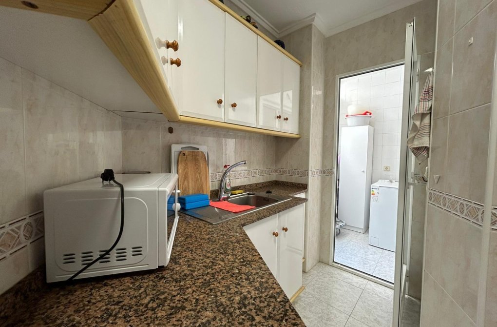 Reventa - Apartamento - Torrevieja - Playa del cura