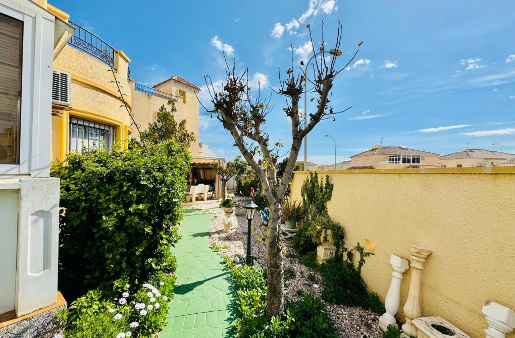 Reventa - Chalet - Orihuela Costa - La Zenia- Orihuela costa