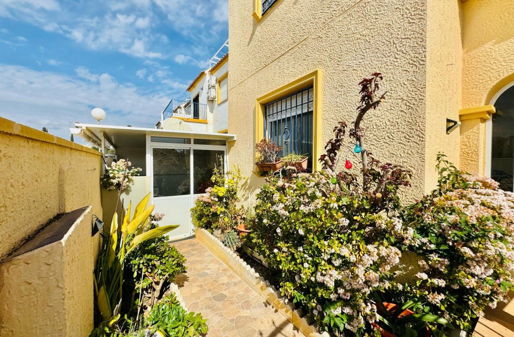 Reventa - Chalet - Orihuela Costa - La Zenia- Orihuela costa