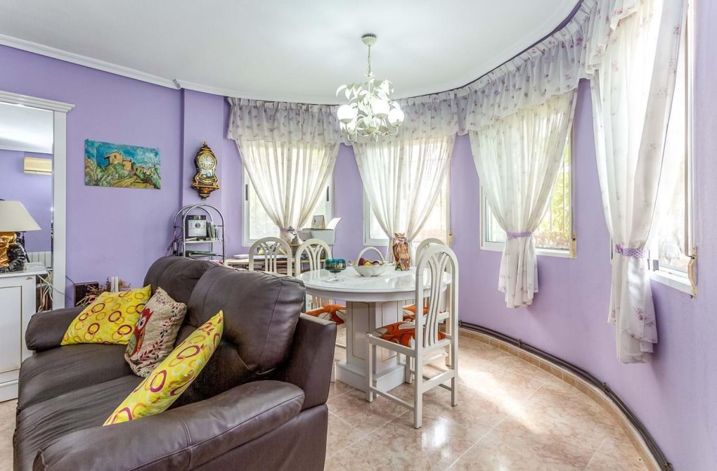 Reventa - Chalet - Orihuela Costa - La Zenia- Orihuela costa