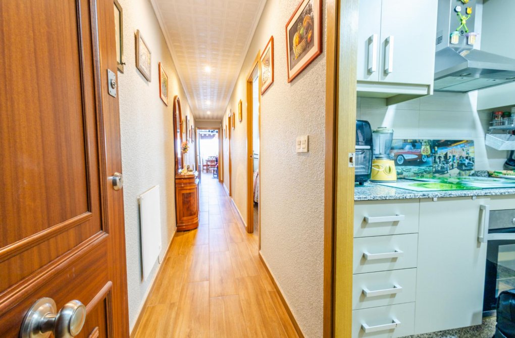 Rynek wtórny - Apartament - Torrevieja - Playa del Acequión