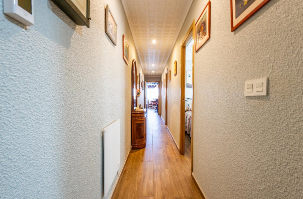 Rynek wtórny - Apartament - Torrevieja - Playa del Acequión