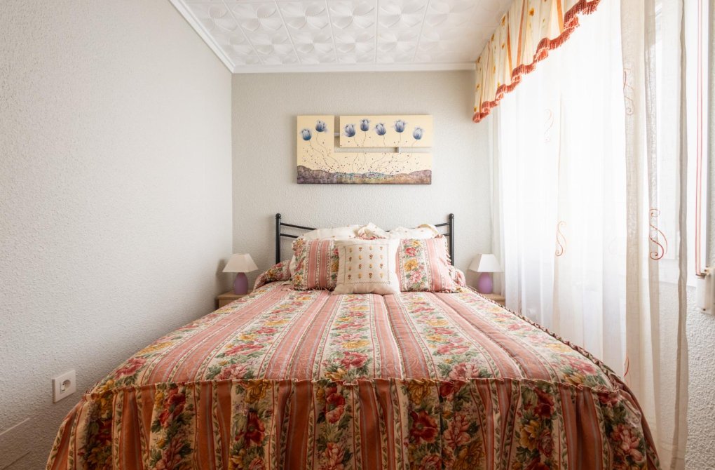 Rynek wtórny - Apartament - Torrevieja - Playa del Acequión