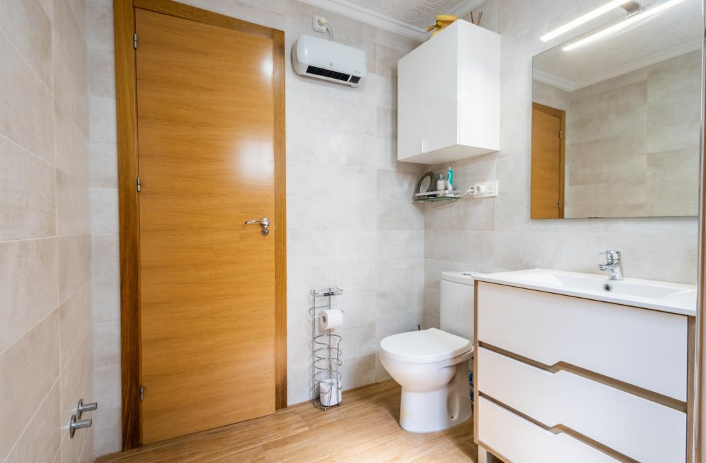 Rynek wtórny - Apartament - Torrevieja - Playa del Acequión