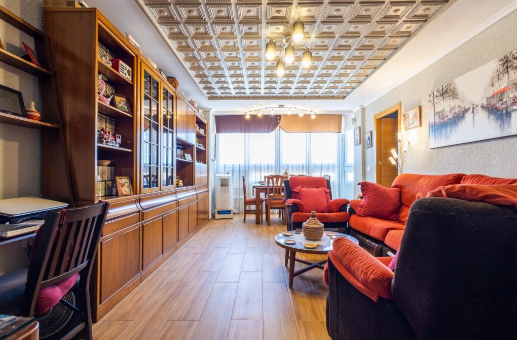 Rynek wtórny - Apartament - Torrevieja - Playa del Acequión
