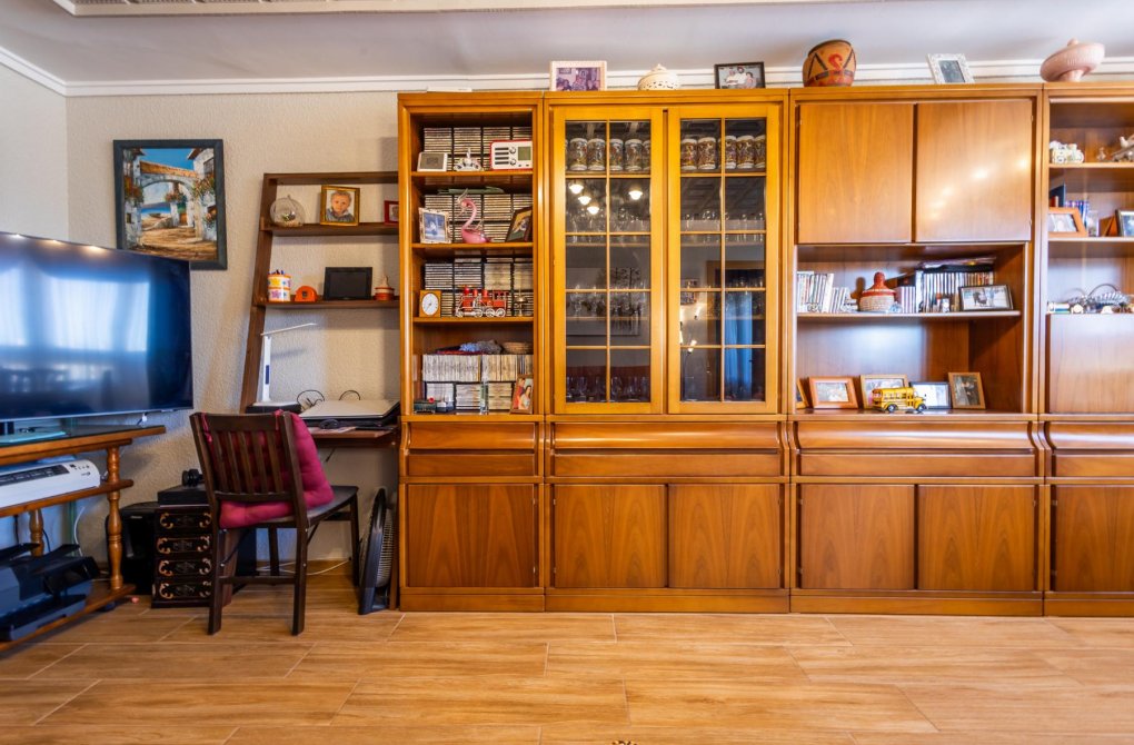 Rynek wtórny - Apartament - Torrevieja - Playa del Acequión