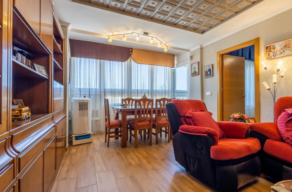 Rynek wtórny - Apartament - Torrevieja - Playa del Acequión