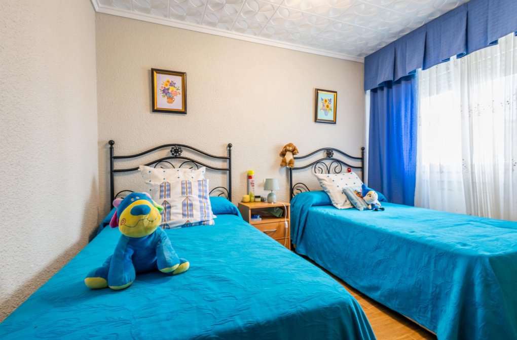 Rynek wtórny - Apartament - Torrevieja - Playa del Acequión