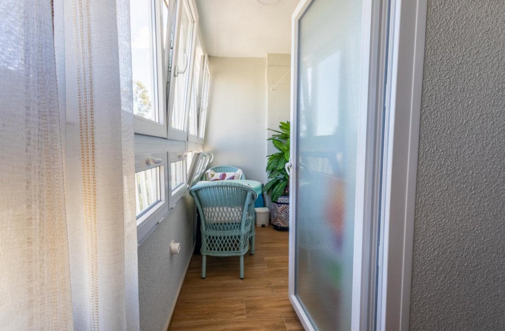Rynek wtórny - Apartament - Torrevieja - Playa del Acequión
