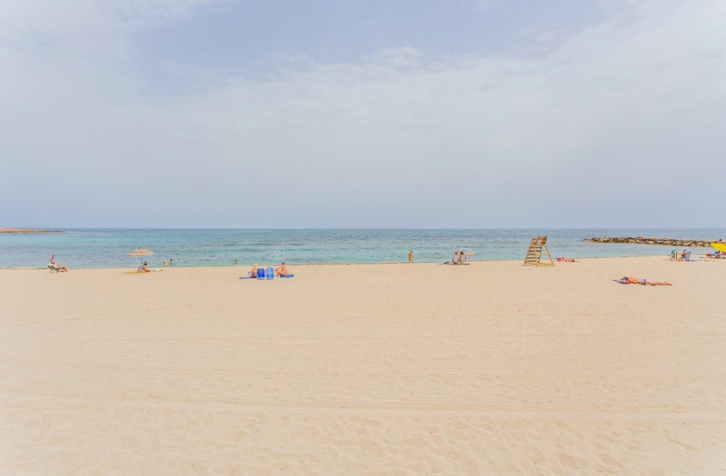 Rynek wtórny - Apartament - Torrevieja - Playa del Cura