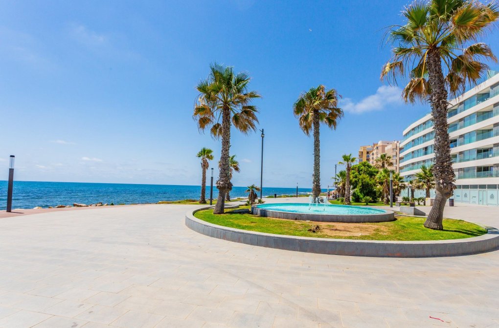 Rynek wtórny - Apartament - Torrevieja - Playa del Cura