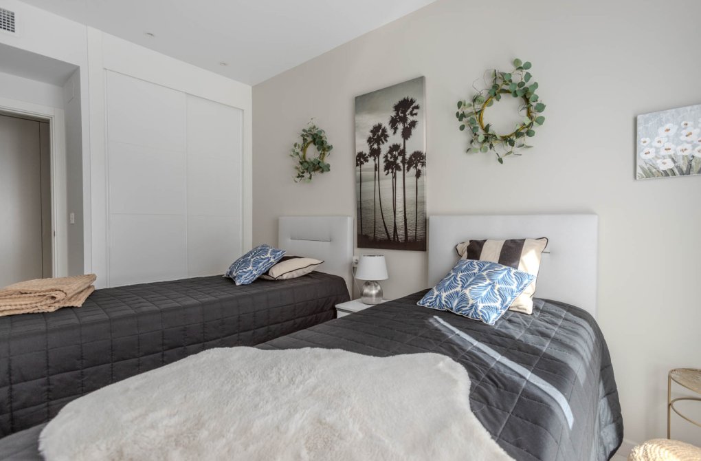 Resale - Apartment - Top Floor Apartment - Torrevieja - torrevieja
