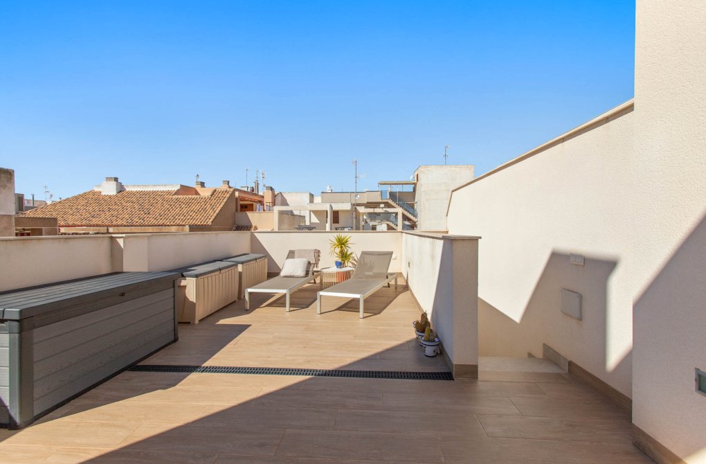 Resale - Apartment - Top Floor Apartment - Torrevieja - torrevieja
