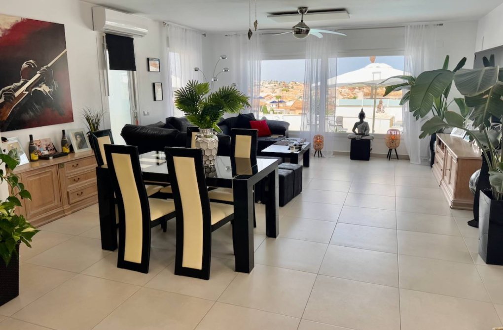 Resale - Villa - Ciudad Quesada