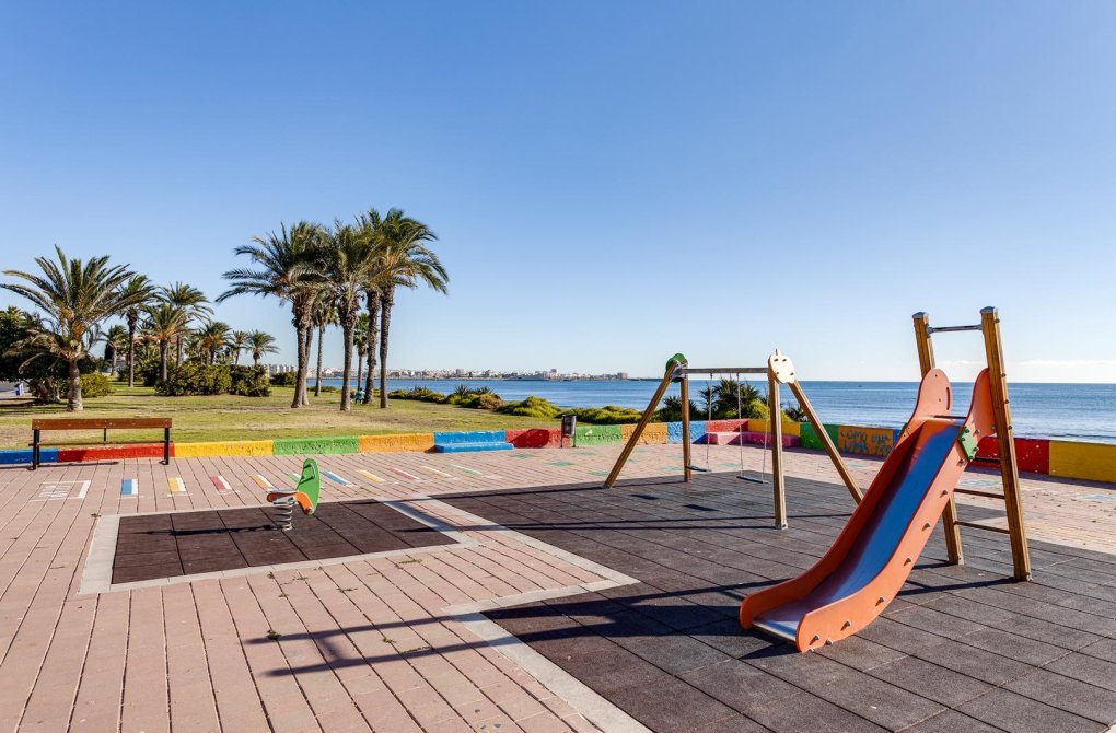 Rynek wtórny - Szalet - Torrevieja - La veleta