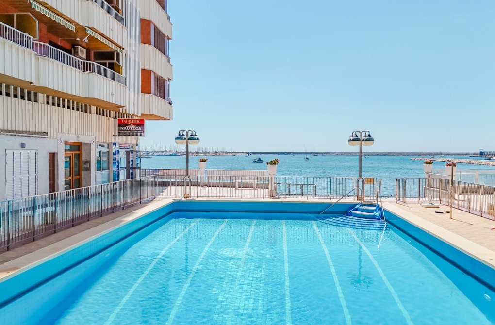 Вторичное жилье - Апартаменты - Torrevieja - Playa de La Acequion