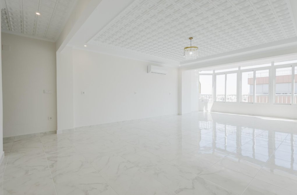 Вторичное жилье - Апартаменты - Torrevieja - Playa de La Acequion