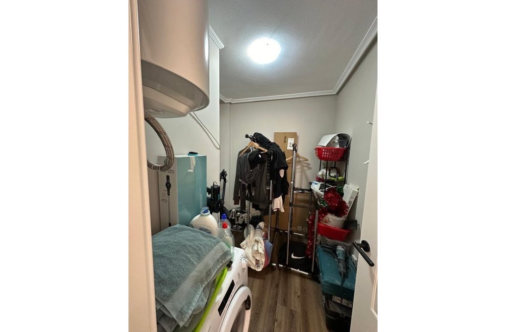 Rynek wtórny - Apartament - Torrevieja - Paseo maritimo