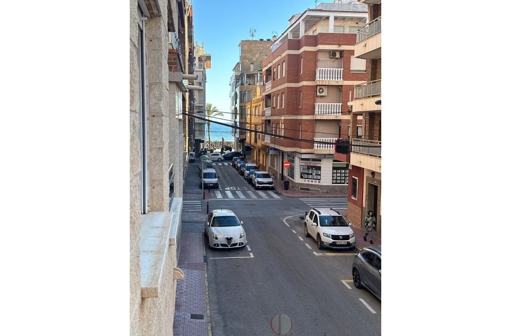 Rynek wtórny - Apartament - Torrevieja - Paseo maritimo