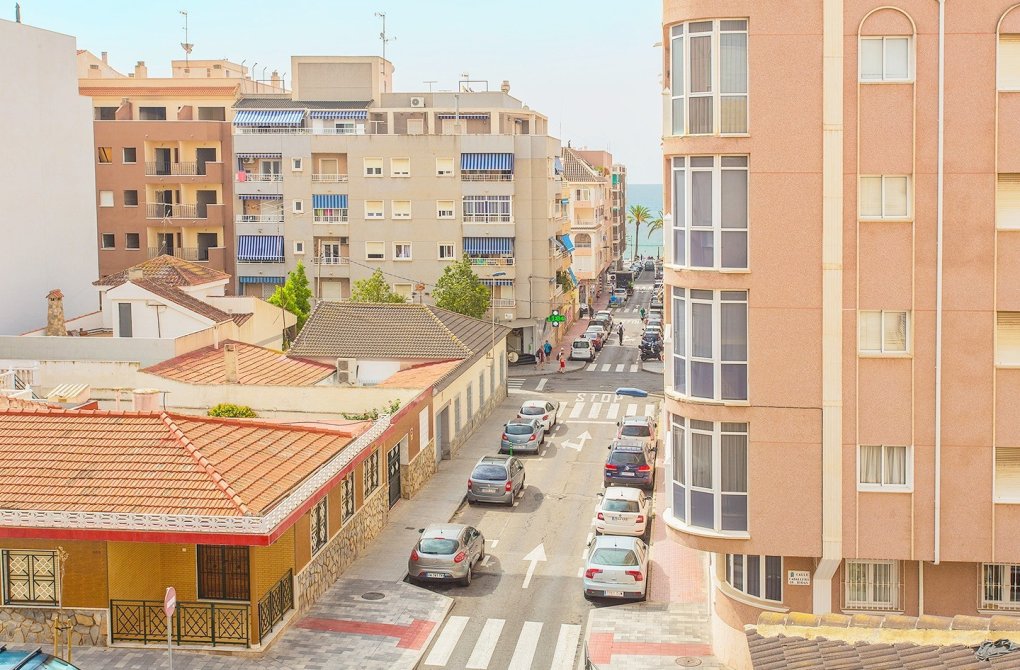 Resale - Apartment - Torrevieja - Playa del cura