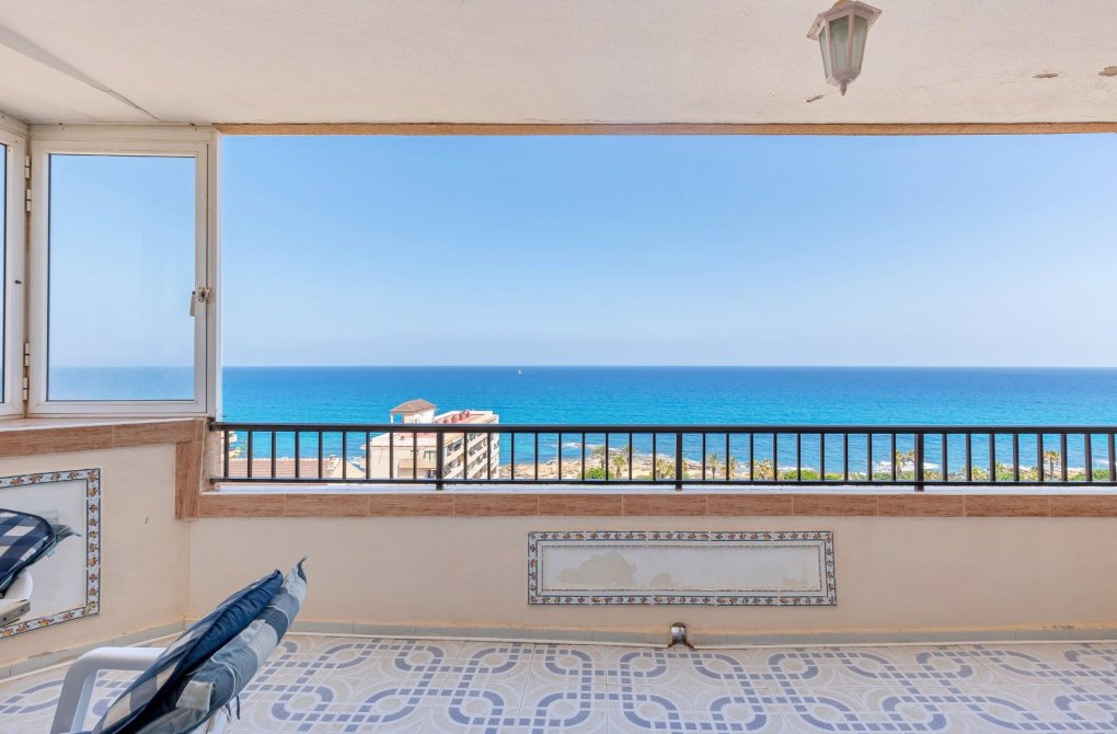 Resale - Apartment - Torrevieja - Cabo cervera