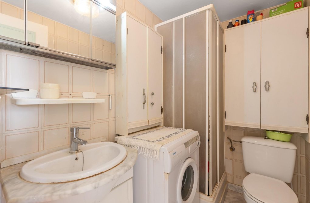 Resale - Apartment - Torrevieja - Cabo cervera