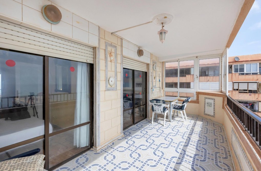 Resale - Apartment - Torrevieja - Cabo cervera