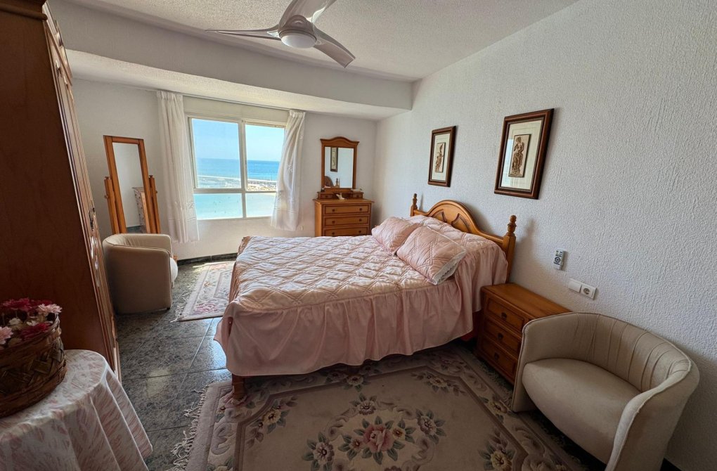 Rynek wtórny - Apartament - Torrevieja - Acequion