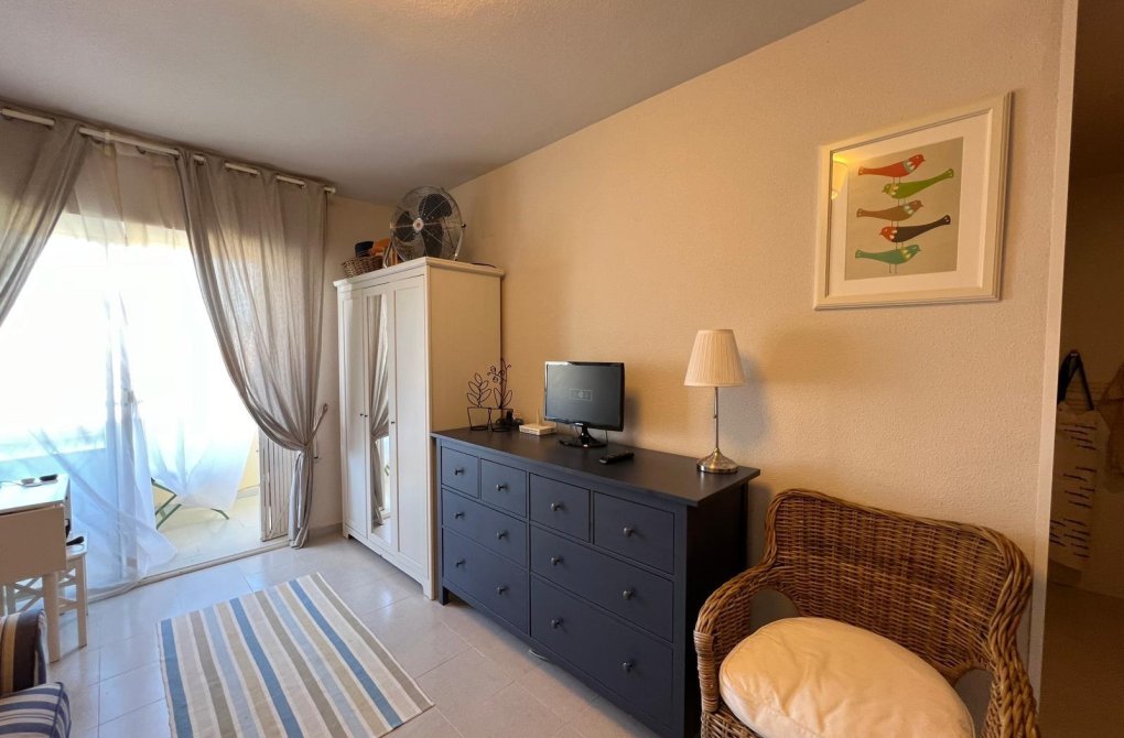 Вторичное жилье - Квартира - Torrevieja - Torreblanca