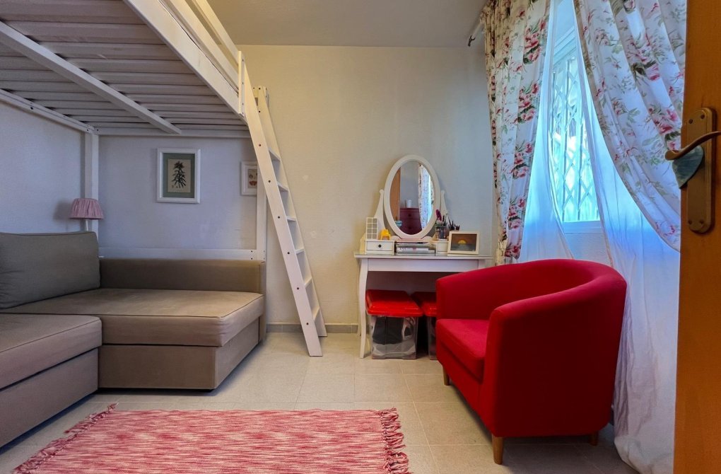 Вторичное жилье - Квартира - Torrevieja - Torreblanca