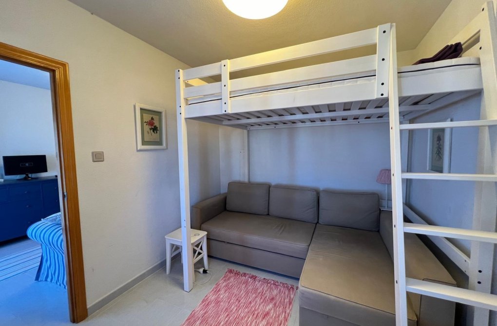 Вторичное жилье - Квартира - Torrevieja - Torreblanca