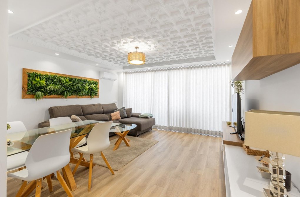 Rynek wtórny - Apartament - Torrevieja - Acequion