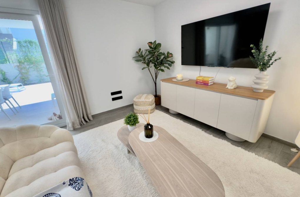 Вторичное жилье - Квартира - La Finca Golf