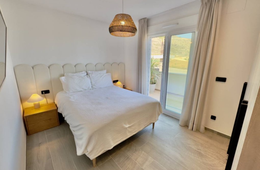 Вторичное жилье - Квартира - La Finca Golf