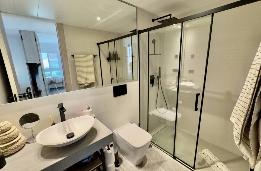 Вторичное жилье - Квартира - La Finca Golf