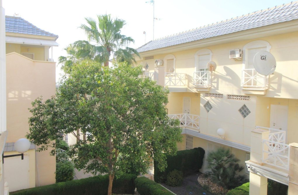 Resale - Apartment - Torrevieja - La veleta