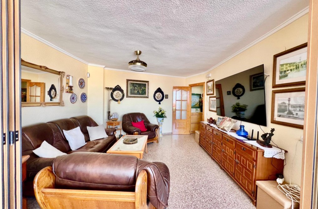 Resale - Apartment - Torrevieja - La Mata