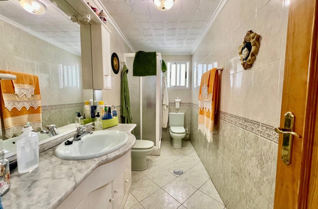 Resale - Apartment - Torrevieja - La Mata