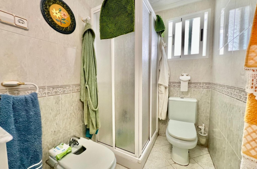 Resale - Apartment - Torrevieja - La Mata