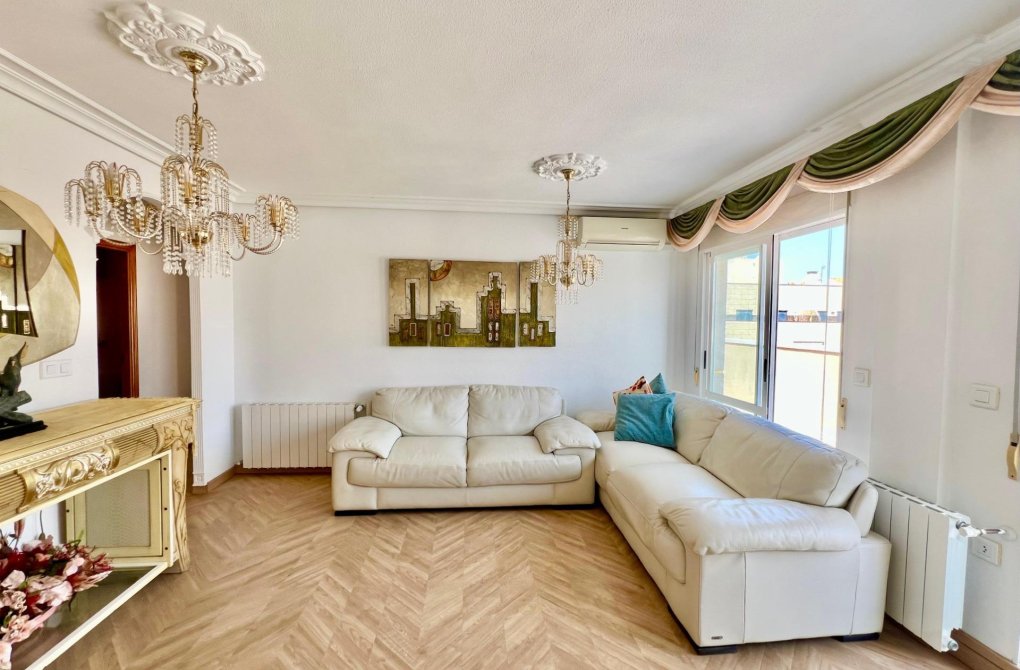 Resale - Penthouse - Torrevieja - La Mata pueblo